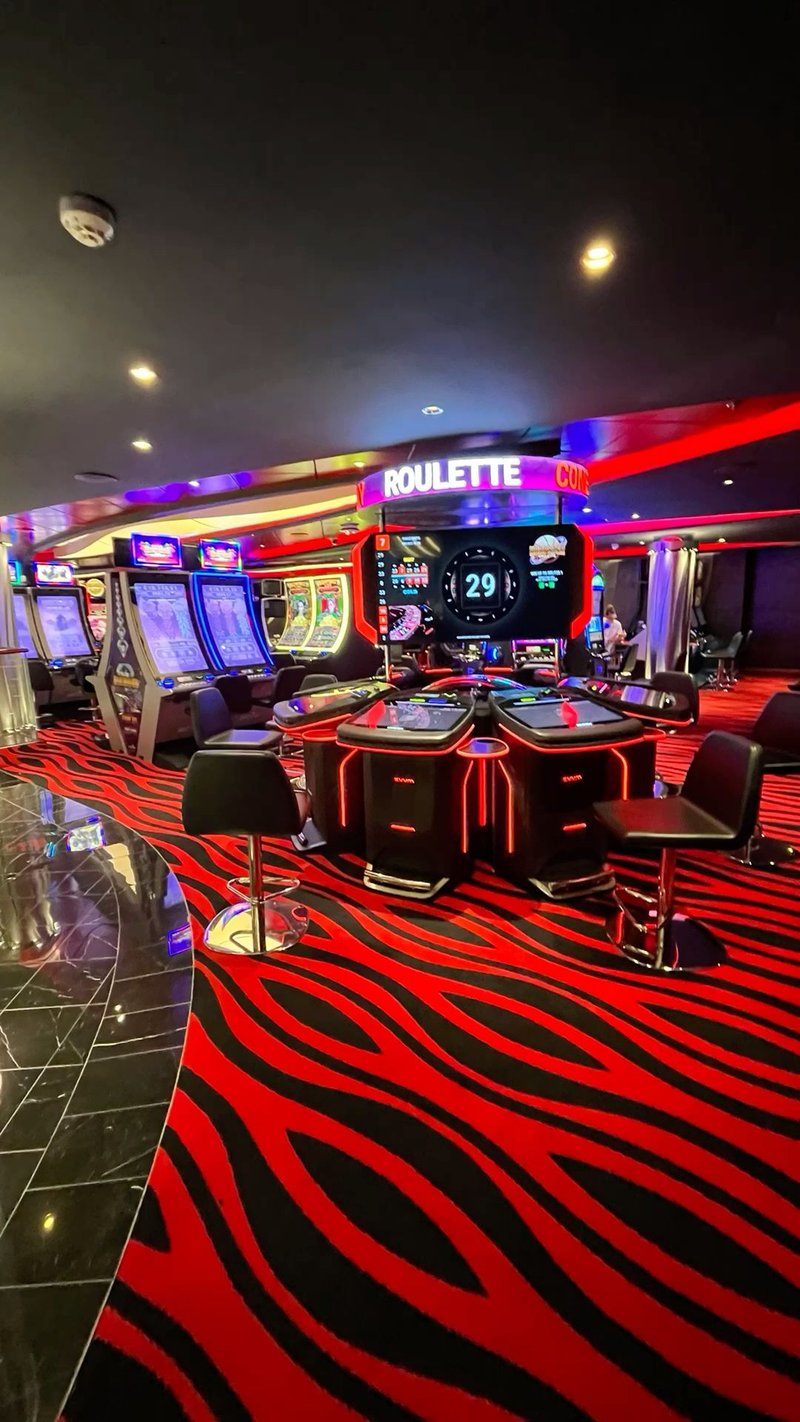 Mobile Gaming Trends: How 2024’s Apps Are Reshaping Play in the UK, lizaro online casino